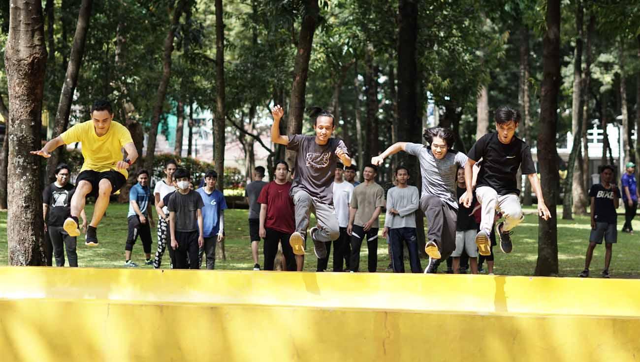Komunitas Parkour Jakarta merupakan salah satu jenis olahraga ekstrem yang mengandalkan keseimbangan dan kekuatan kaki. (Foto: Komunitas Parkour Jakarta) - INDOSPORT