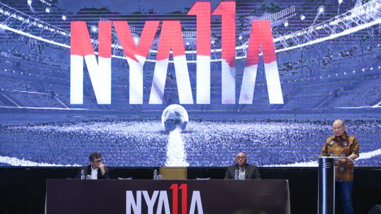 Paparan Calon Ketua Umum PSSI, LaNyalla Mattalitti, dalam acara Asprov PSSI Strategic Role La Nyalla Vision di Hotel Sultan, Selasa (07/02/23). Foto: Zainal Hasan/INDOSPORT.