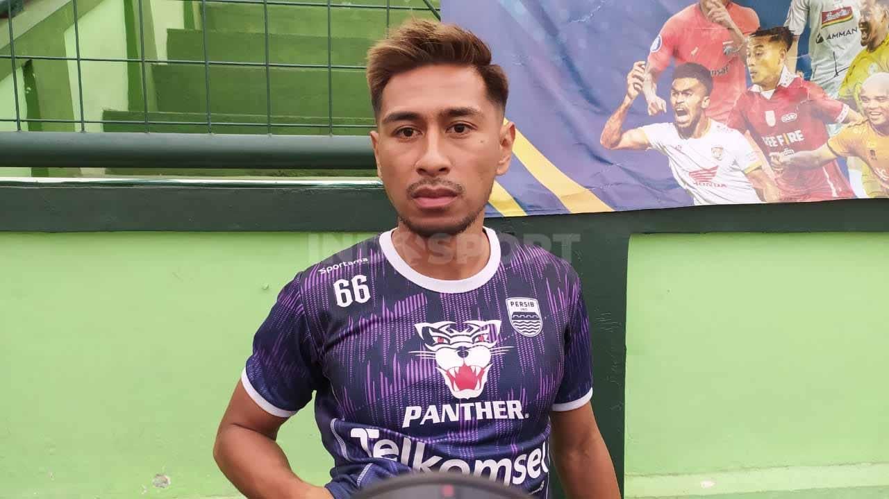 Bek Persib Bandung, Daisuke Sato. - INDOSPORT