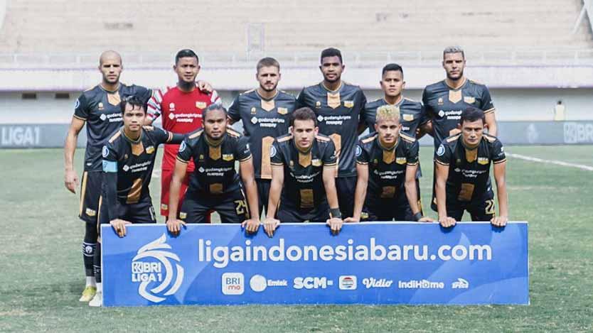 Skuat Dewa United saat melawan Borneo FC di BRI Liga 1. (Foto: Dewa United) - INDOSPORT