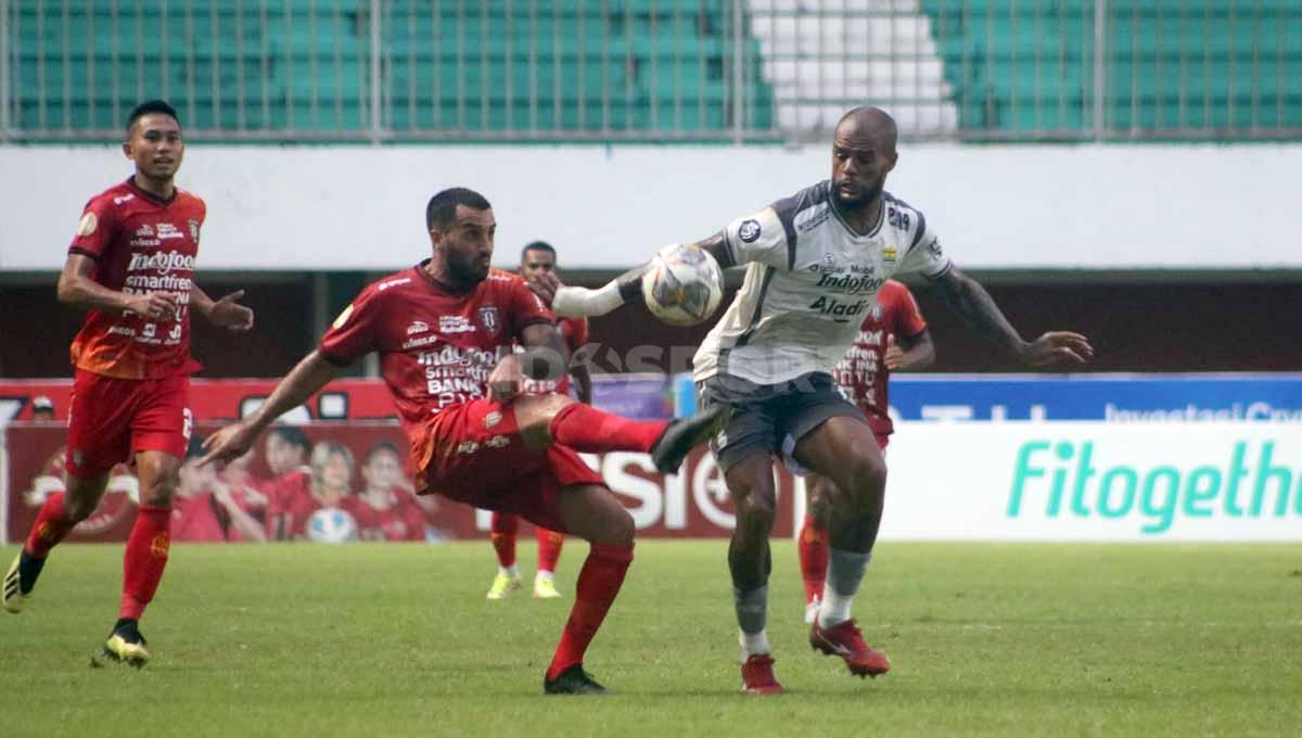 Daftar pencetak gol terbanyak dan top skorer Liga 1 2022-2023 tak mengalami banyak perubahan di pekan 27, tetapi Yevhen Bokhashvili mulai tebar ancaman.