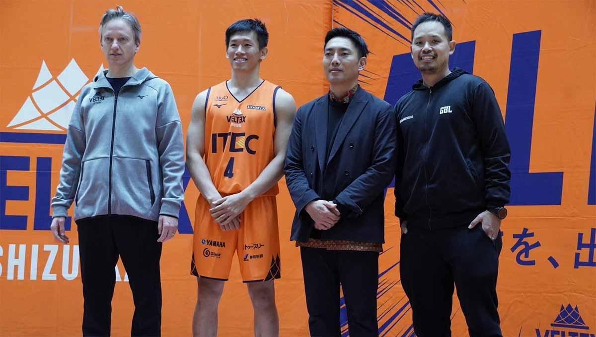Pemain basket Timnas Indonesia, Abraham Damar gabung klub Jepang, Veltex Shizuoka. (Foto: Veltex Shizuoka Official)