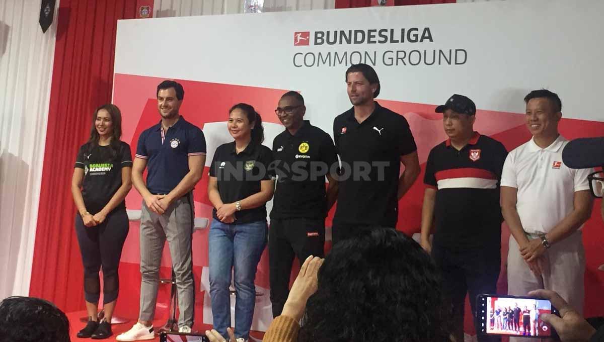 Legenda Timnas Jerman, Roman Weidenfeller meresmikan Bundesliga Commom Ground, Sabtu (11/02/23) di Pesanggrahan, Jakarta Selatan.