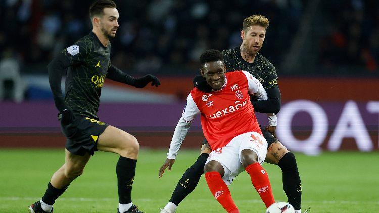 Teka-teki masa depan Folarin Balogun telah membuat Arsenal menjadi dilema karena masa peminjaman sang wonderkid di Stade de Reims akan usai. (Foto: REUTERS/Christian Hartmann)