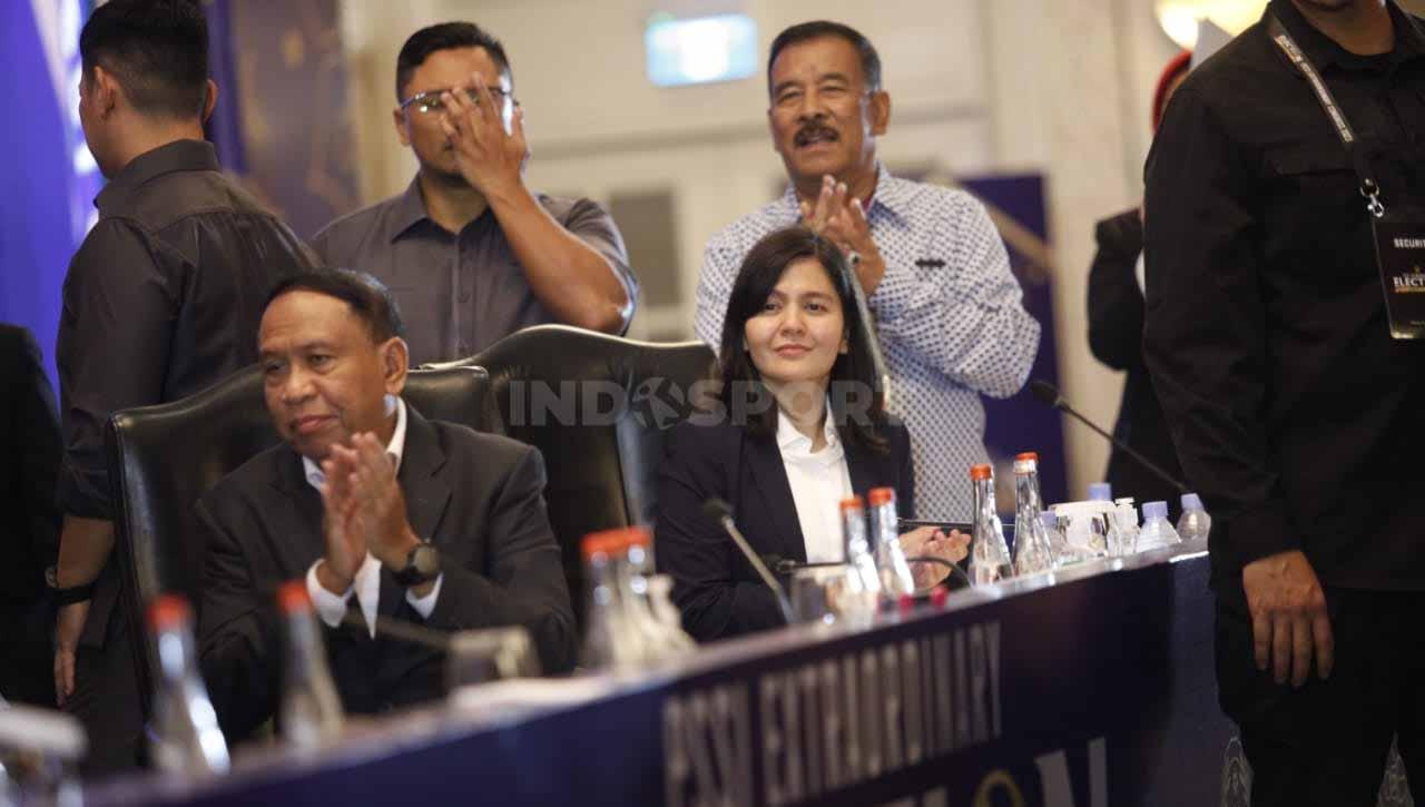 Ratu Tisha mengaku tak terlalu mempermasalahkan soal keputusan komite pemilihan di KLB PSSI 2023 yang menobatkan Zainudin Amali sebagai Waketum 1 PSSI. - INDOSPORT