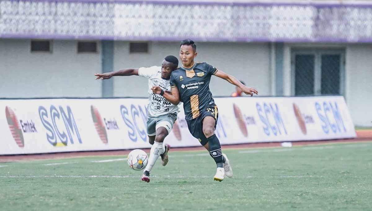 Pertandingan BRI Liga 1 antara Dewa United vs Bali United di Stadion Indomilk Arena, Tangerang, Rabu (22/02/23). (Foto: MO Dewa United)