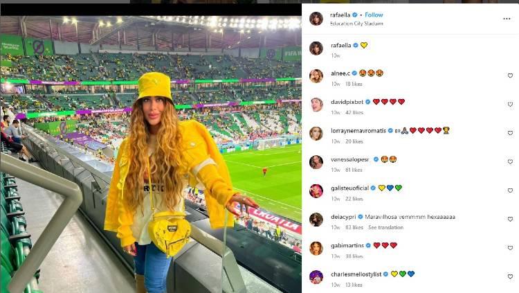 Rafaella Santos, adik perempuan bintang sepak Brasil dan Paris Saint-Germain (PSG), Neymar Jr, tampil seksi dengan busana tipis usai melakukan sedot lemak. - INDOSPORT