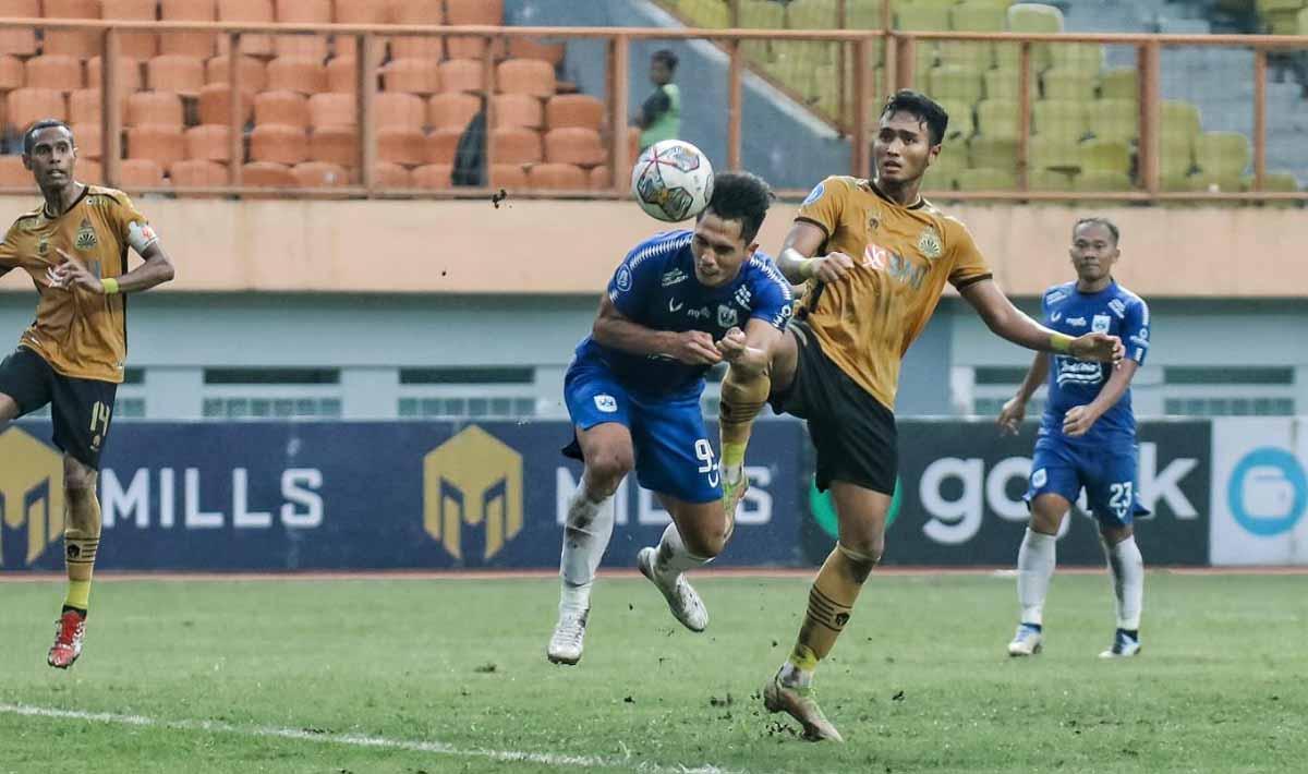 Pertandingan Liga 1 antara Bhayangkara FC vs PSIS Semarang di Stadion Wibawa Mukti (Cikarang), Rabu (01/03/23). (Foto: PSIS Semarang)