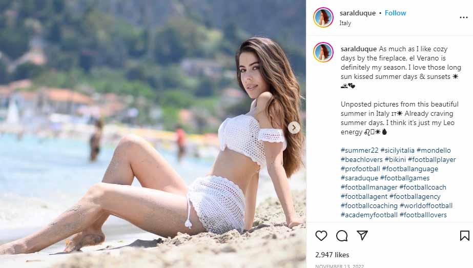 Sara Duque, wanita cantik yang jadi guru para pesepak bola top dunia. Foto: Instagram@saralduque.