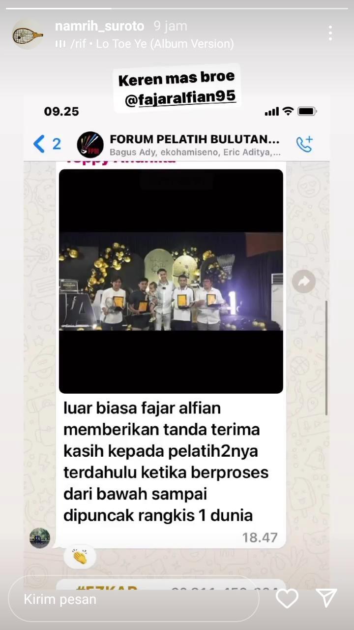 Pelatih PBSI, Namrih Suroto, ungkap kebaikan Fajar Alfian beri apresiasi kepada para pelatihnya di momen ulang tahun yang ke-27. Copyright: instagram story @namrih_suroto