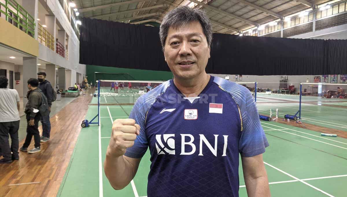Pelatih Ganda Putra Indonesia, Coach Aryono Miranat, selepas latihan Timnas bulutangkis Indonesia Jelang All England 2023, Selasa (07/03/23).