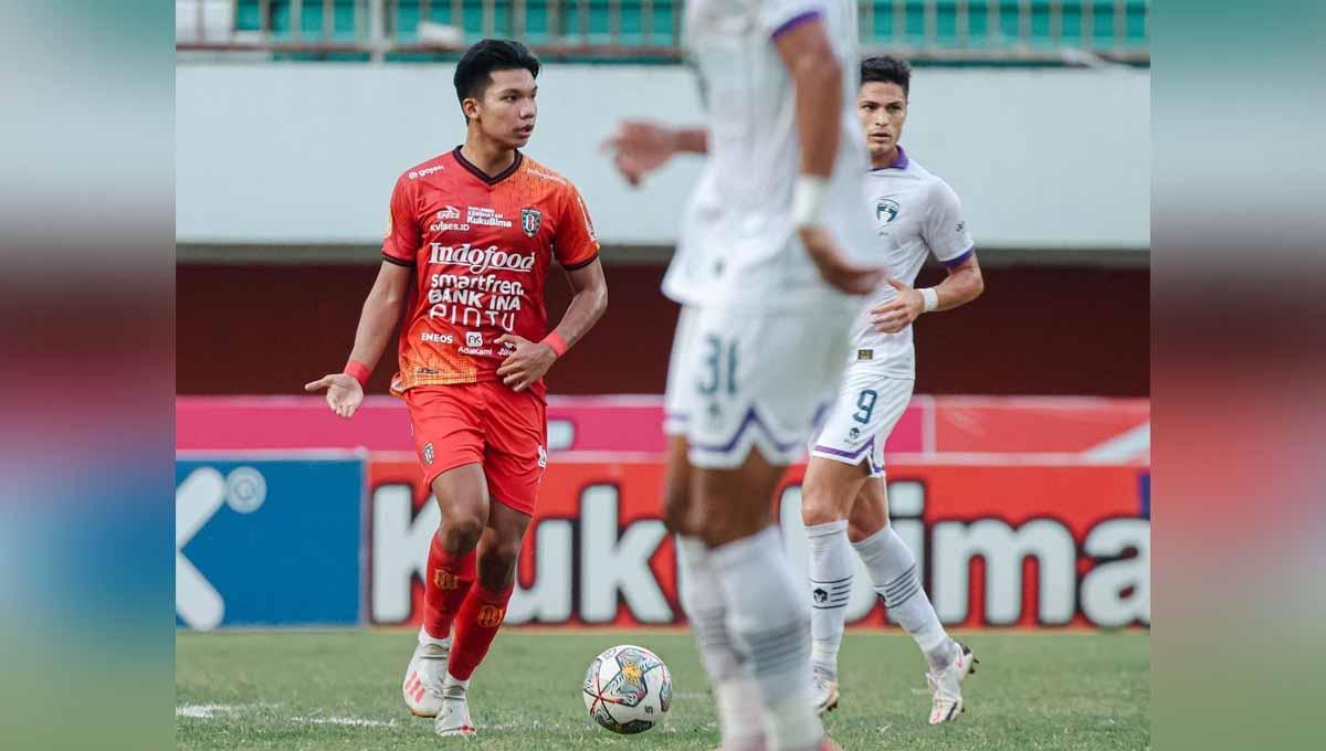 Tiga darah muda Bali United berikut ini berhasil unjuk gigi di Liga 1, pelatih Stefano Cugurra 'Teco' pun mampu menghempaskan opini masyarakat. (Foto: Instagram@baliunitedfc)