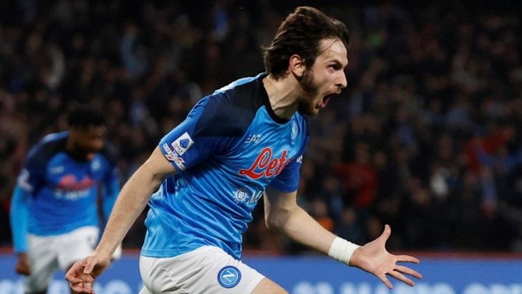 Akhirnya terungkap alasan raksasa Liga Spanyol (LaLiga), Barcelona ngirit di bursa transfer musim panas 2023 untuk gaet bintang Napoli, Khvicha Kvaratskhelia. Foto: REUTERS/Ciro De Luca.