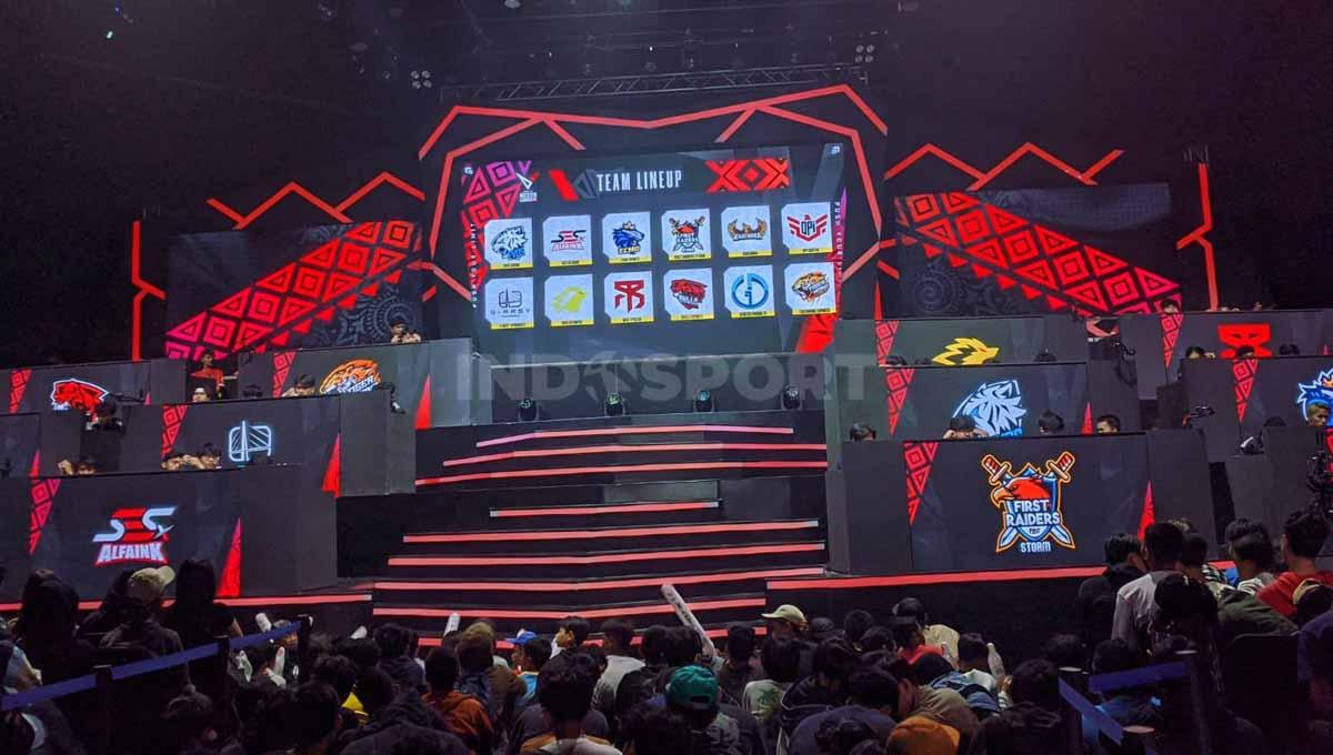 Berikut jadwal grup dan link live streaming kompetisi Free Fire Master League (FFML) Season 7 pekan keempat yang mulai digelar hari ini, Jumat (24/03/23).