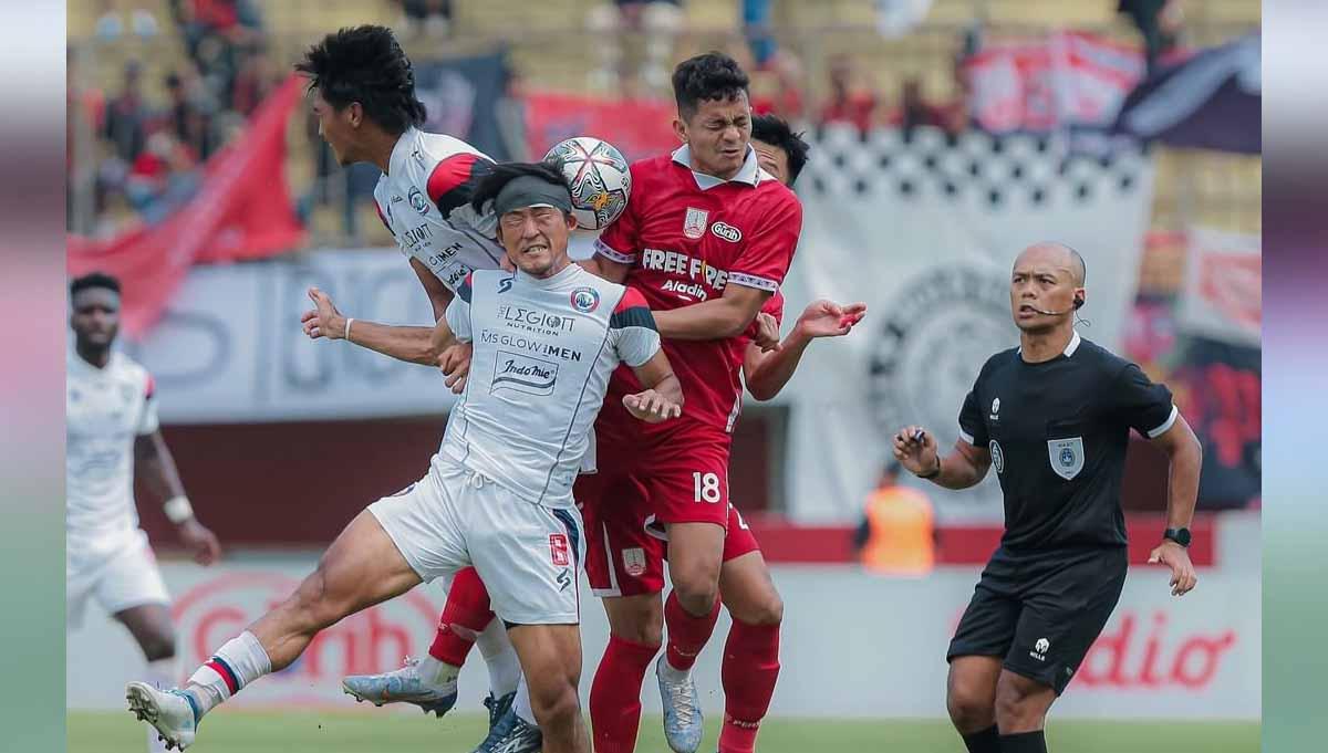 Pertandingan Liga 1 antara Persis Solo vs Arema FC di Stadion Maguwoharjo (Yogyakarta), Rabu (15/03/23). (Foto: Instagram@persisofficial)