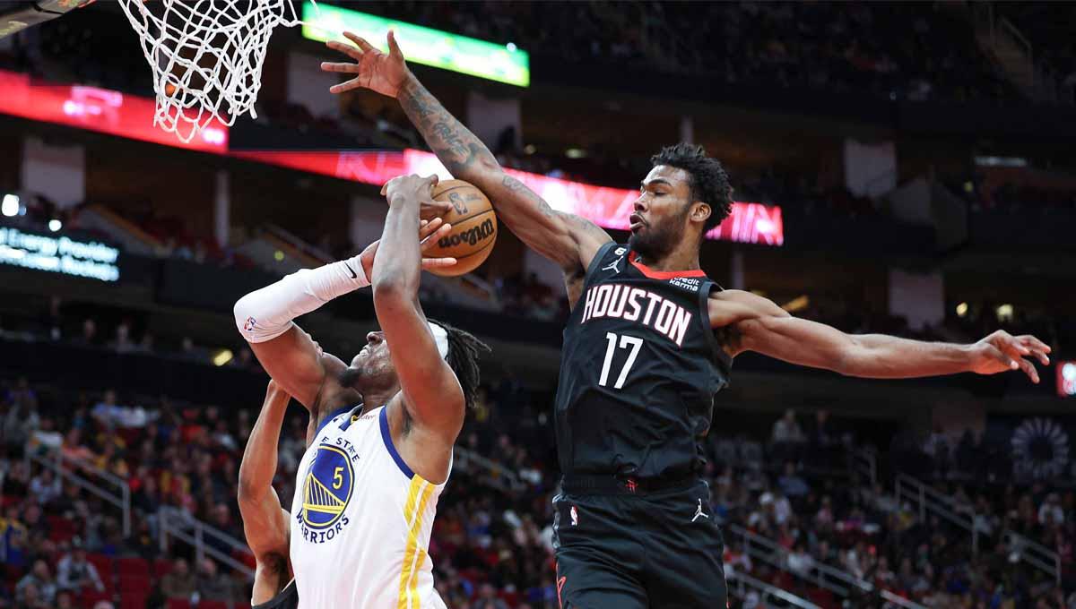 Rekap hasil NBA, Selasa (21/03/2023) sajikan Golden State Warriors yang akhirnya menang tandang dan Dallas Mavericks yang tumbang. Foto: Foto: REUTERS/Troy Taormina. - INDOSPORT