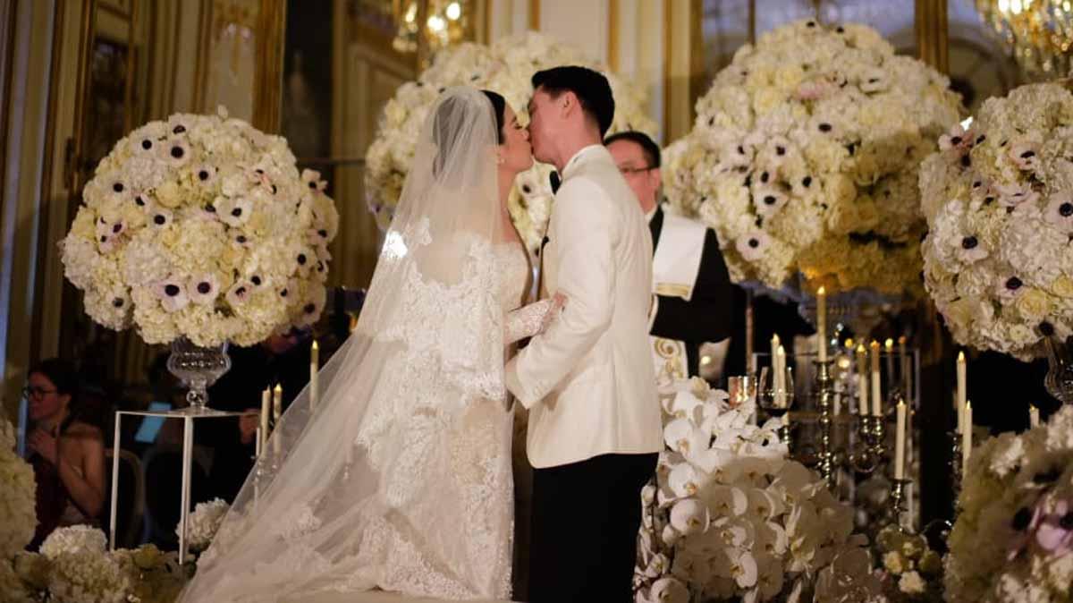 Di tengah viralnya resepsi pernikahan Kevin Sanjaya Sukamuljo-Valencia Tanoesoedibjo, gempar unggahan Mikha Angelo dan Gregoria Mariska pamer cincin berdua. (Foto: Morde) - INDOSPORT