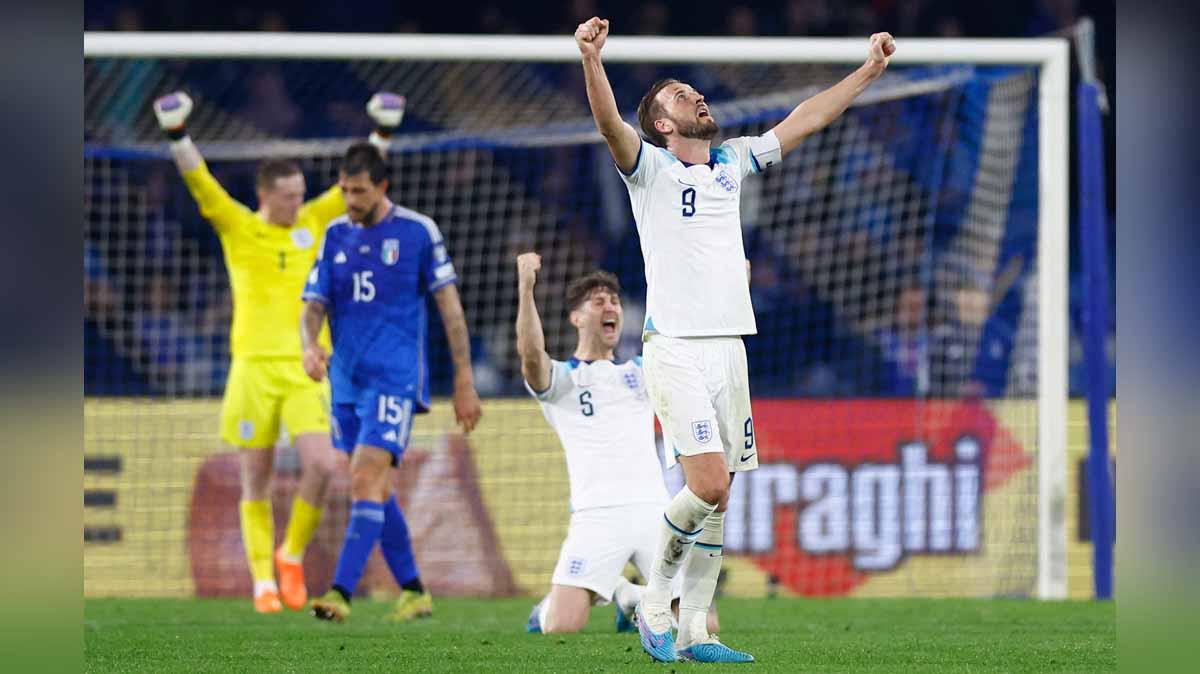 Pelatih Gli Azzurri, Roberto Mancini, menyinggung striker mudanya menjelang pertandingan kualifikasi Euro 2024 antara Malta vs Italia. (Foto: Reuters/Peter Cziborra)