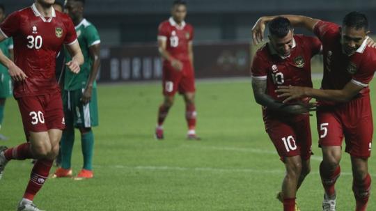 Pertandingan FIFA Matchday antara Timnas Indonesia vs Burundi di Stadion Patriot Candranhaga, Bekasi, Sabtu (25/03/23). Foto: Herry Ibrahim/Indosport