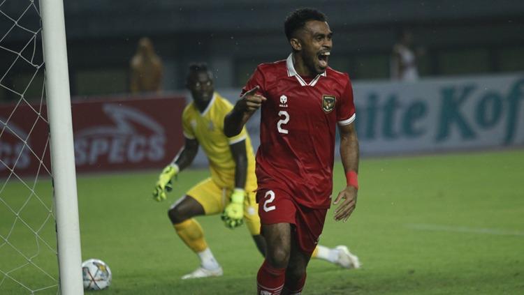Pemain PSM Makassar, Yakob Sayuri, batal membela Timnas Indonesia untuk menghadapi Irak di babak Kualifikasi Piala Dunia 2026 grup F Zona Asia. Foto: Herry Ibrahim/Indosport