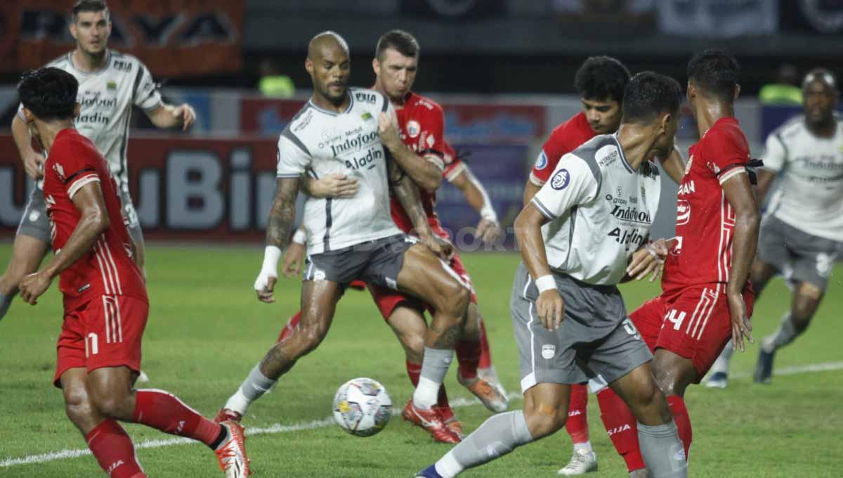 Laga Liga 1 antara Persija Jakarta vs Persib Bandung di Stadion Patriot (Bekasi), Jumat (31/03/23).