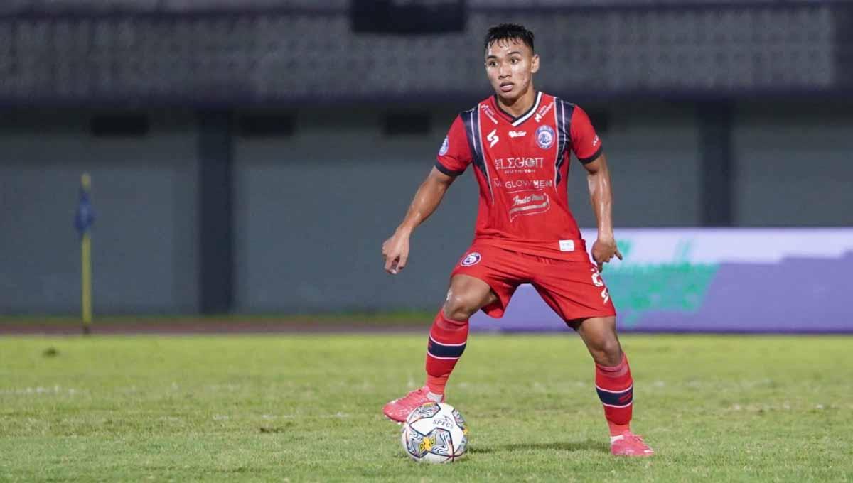 Pemain Arema FC Arkhan Fikri pada laga Liga 1 antara Persita Tangerang vs Arema FC di Stadion Indomilk Arena (Tangerang), Sabtu (01/04/23). (Foto: MO Arema FC)
