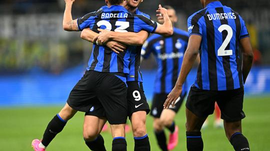 Investor dari Bahrain, Investcorp, bisa mendatangkan sejumlah pemain bintang ke klub Liga Italia (Serie A), Inter Milan. Foto: REUTERS/Daniele Mascolo.