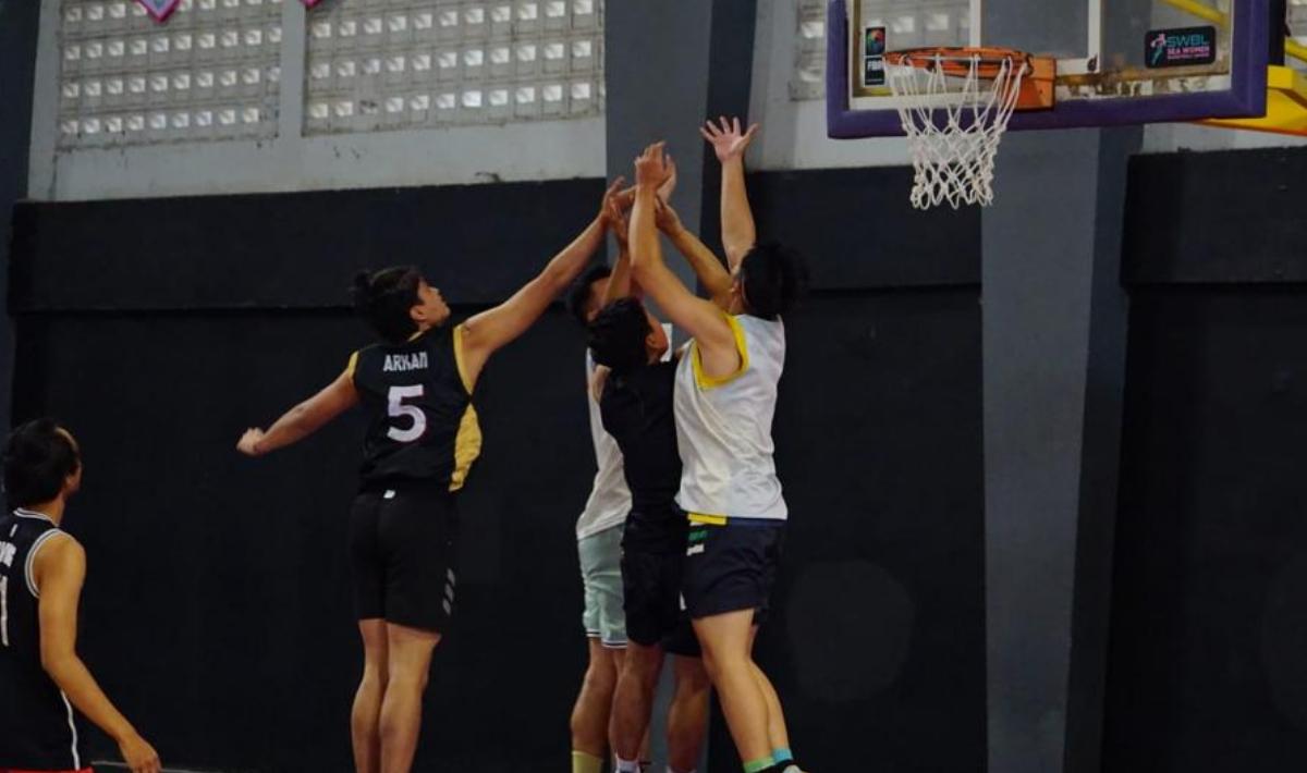 3x3 Indonesia Tournament 2023 saat memasuki seri kota Depok. Pelaksanaan event bola basket 3x3 Indonesia Tournament 2023 Seri Jakarta mendapat dukungan penuh dari Pengrov Perbasi Jakarta.