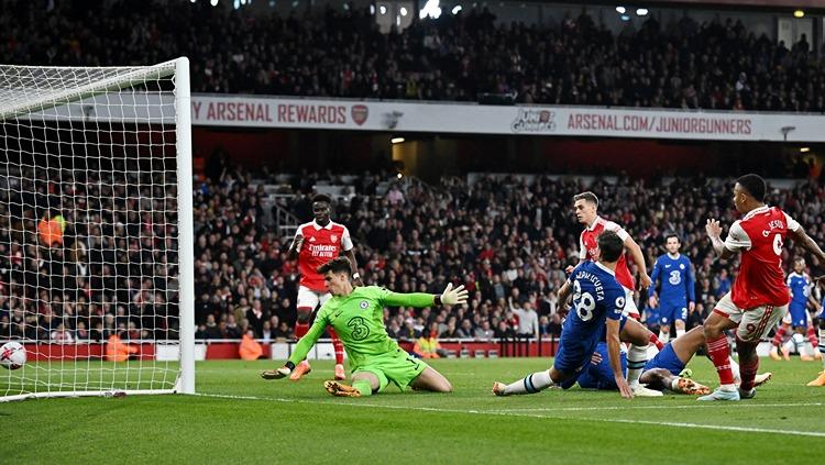 Gabriel Jesus mencetak gol di laga Arsenal vs Chelsea (03/05/23). (Foto: REUTERS/Dylan Martinez)
