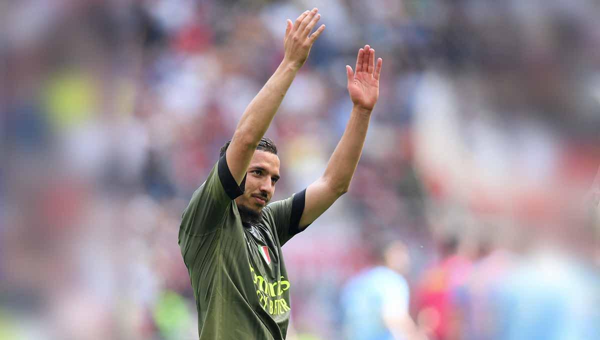 Ismael Bennacer rela absen bela Aljazair di Piala Afrika demi on fire dengan raksasa Liga Italia, AC Milan. (Foto: REUTERS/Daniele Mascolo)