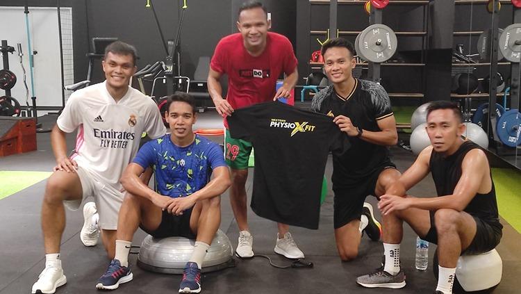 Kompetisi Liga 1 2023-2024 yang belum dimulai banyak dimanfaatkan pemain dengan latihan mandiri atau berkumpul.