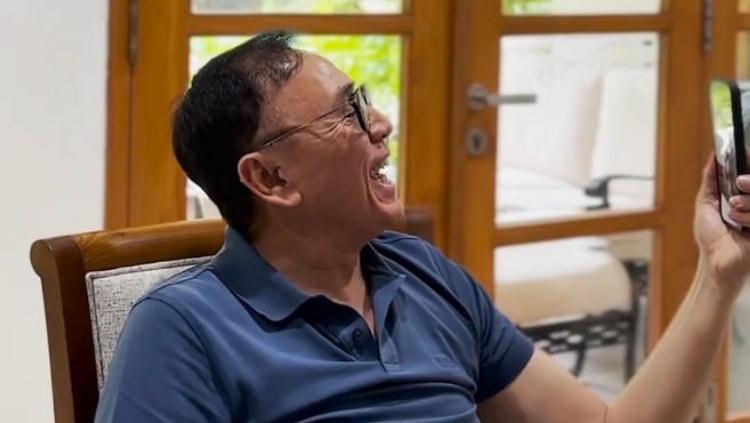 Mantan Ketum PSSI, Mochamad Iriawan melakukan komunikasi video call dengan skuad Timnas Indonesia U-22 untuk memberikan dukungan jelang semifinal SEA Games 2023 melawan Vietnam.