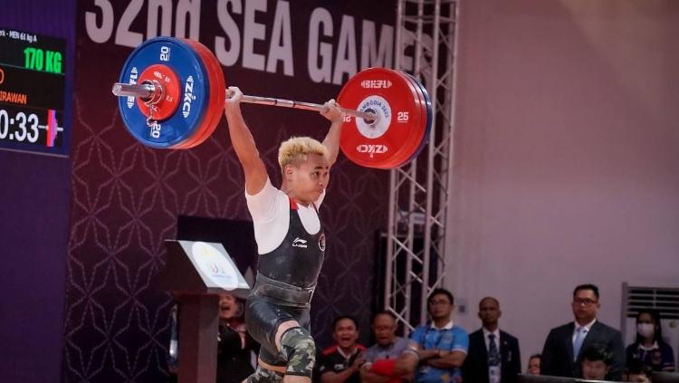 Lifter Indonesia, Eko Yuli sukses meraih medali emas SEA Games 2023. Eko yang turun di kelas 61kg berhasil melakukan angkatan 133kg di snatch dan 170 kg di angkatan clean and jerk. Khusus clean and jerk, Eko membuat rekor baru SEA Games.