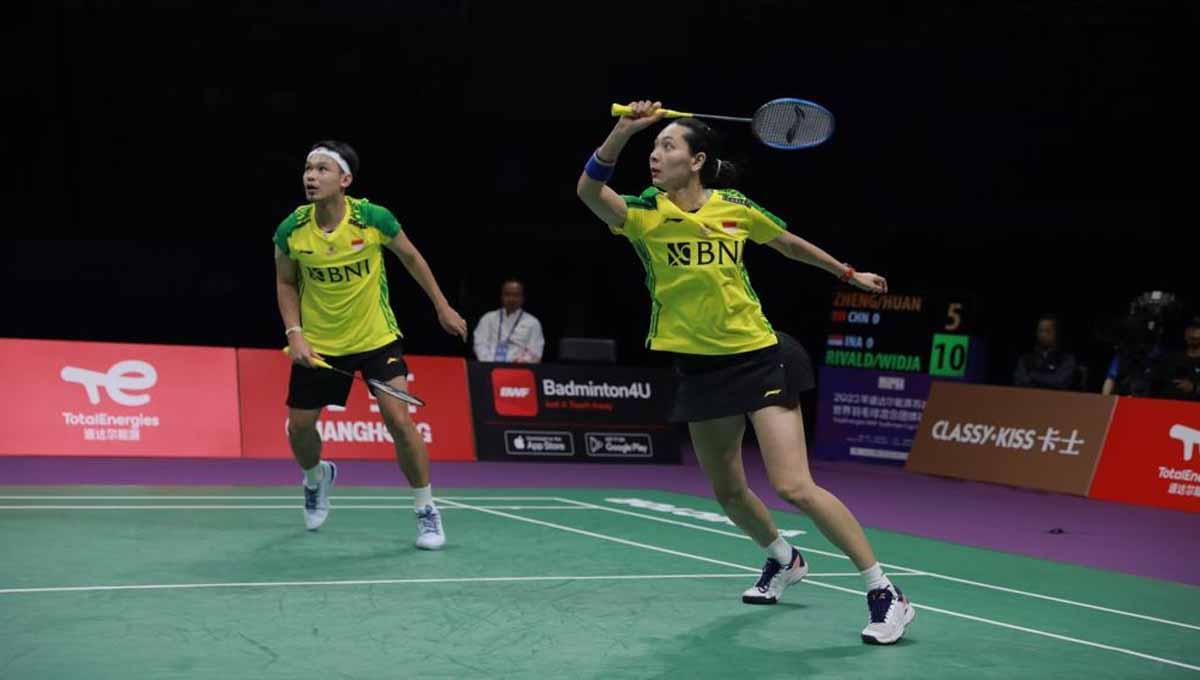 Pasangan ganda campuran Indonesia, Rinov Rivaldy/Gloria Emanuelle Widjaja di Piala Sudirman 2023. (Foto: PBSI)