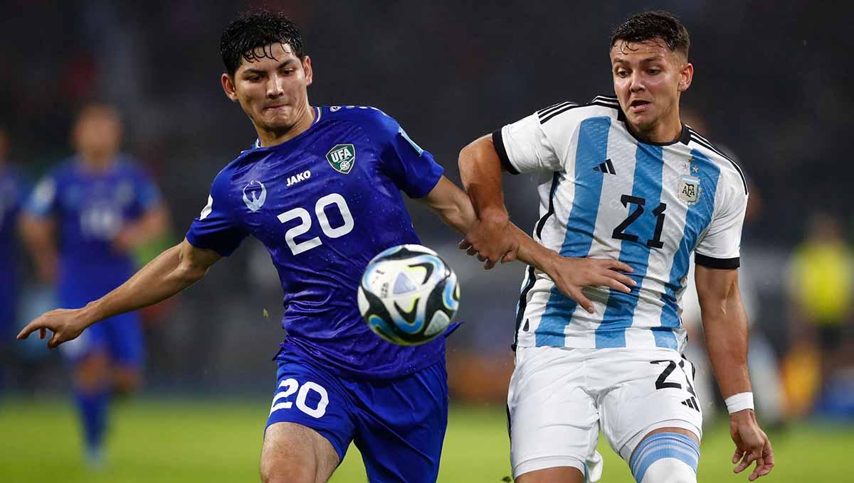 Laga antara Argentina vs Uzbekistan di Piala Dunia U-20. (Foto: REUTERS/Agustin Marcarian)