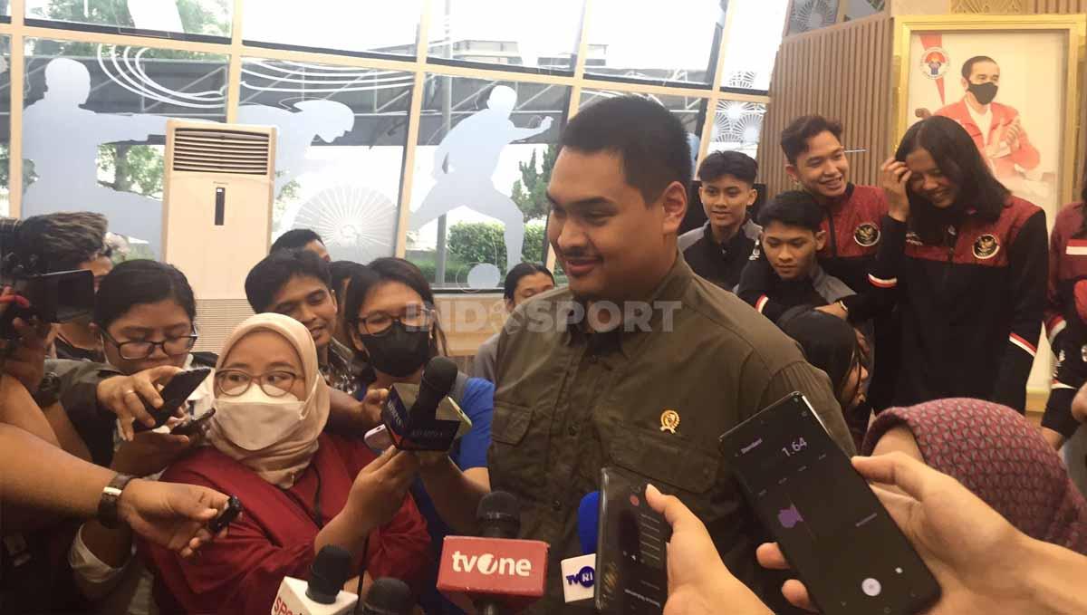 Tanggapan Menpora Dito Ariotedjo soal Timnas Indonesia vs Argentina dan rumor main di manahan solo.