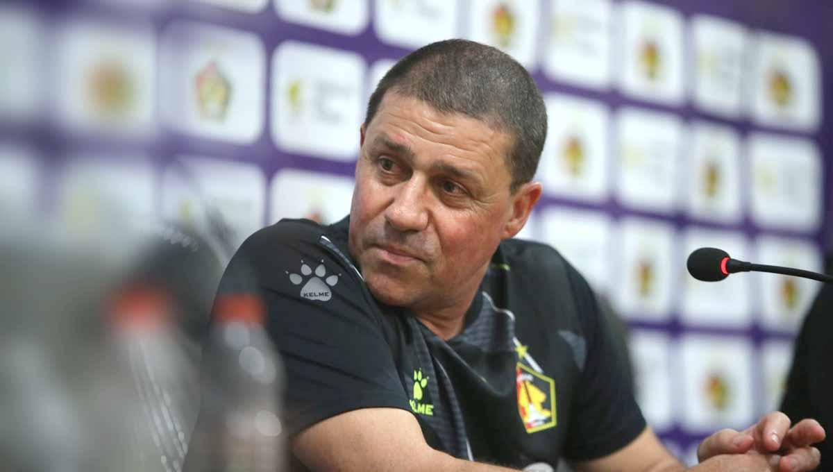 Pelatih Persik Kediri asal Brasil, Marcelo Rospide.