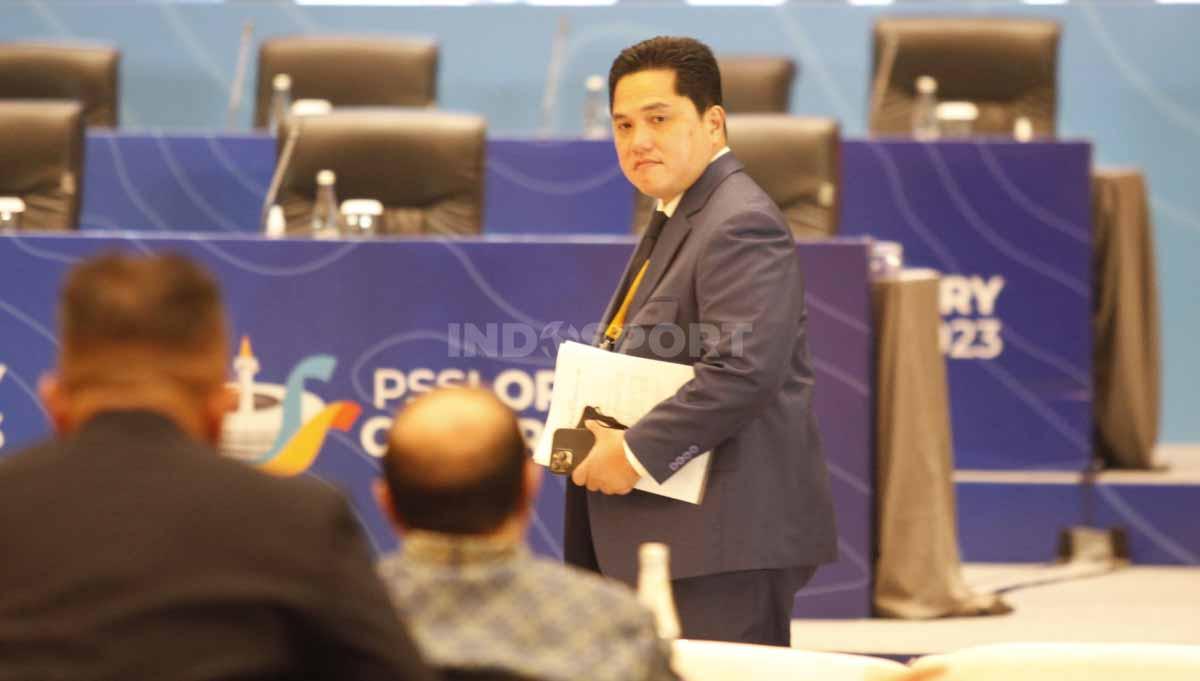Ketum PSSI, Erick Thohir, ungkap alasan kirim Timnas Indonesia U-22 ke Asian Games tahun ini. Foto: Herry Ibrahim/INDOSPORT.