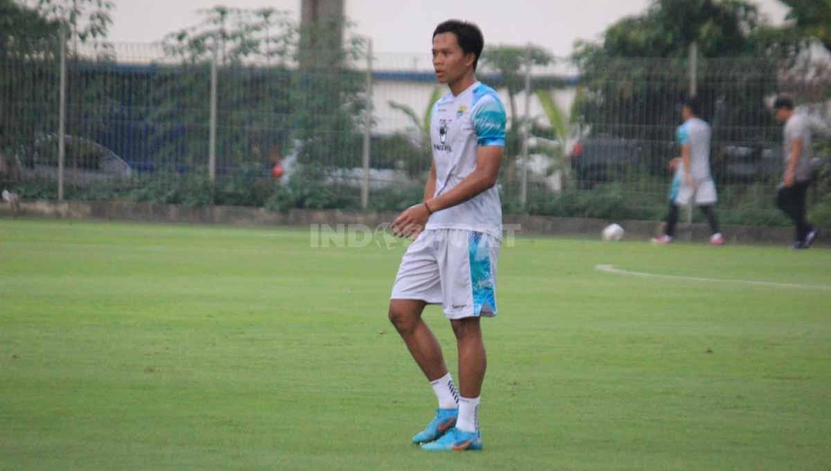 Edo Febriansyah mengaku senang mengikuti latihan perdana bersama Persib Bandung asuhan Luis Milla untuk persiapan Liga 1 2023-2024.