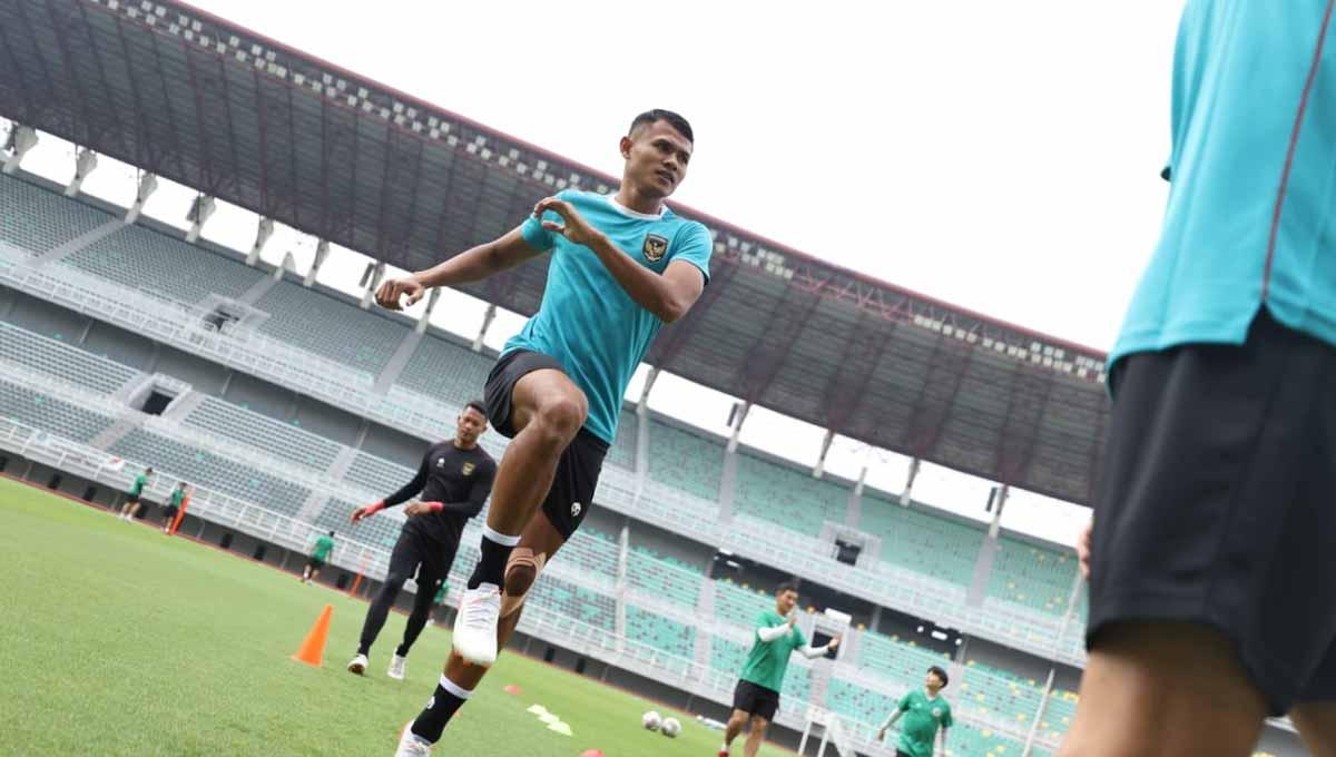 Suasana latihan Timnas Indonesia jelang FIFA Matchday di Stadion Gelora Bung Tomo. (Foto: PSSI)