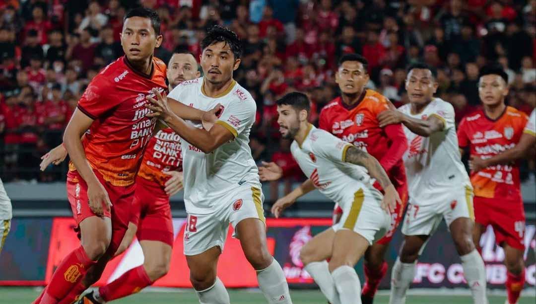 Laga Kualifikasi Liga Champions Asia antara Bali United vs PSM Makassar. (Foto: Instagram@baliunitedfc).