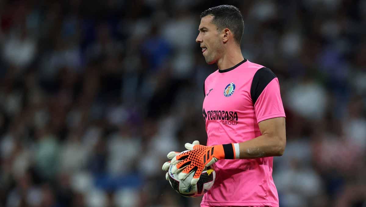 Cari pelapis Thibaut Courtois, klub Liga Spanyol (LaLiga), Real Madrid, incar eks kiper didikannya yang bela Getafe, David Soria, di bursa transfer.