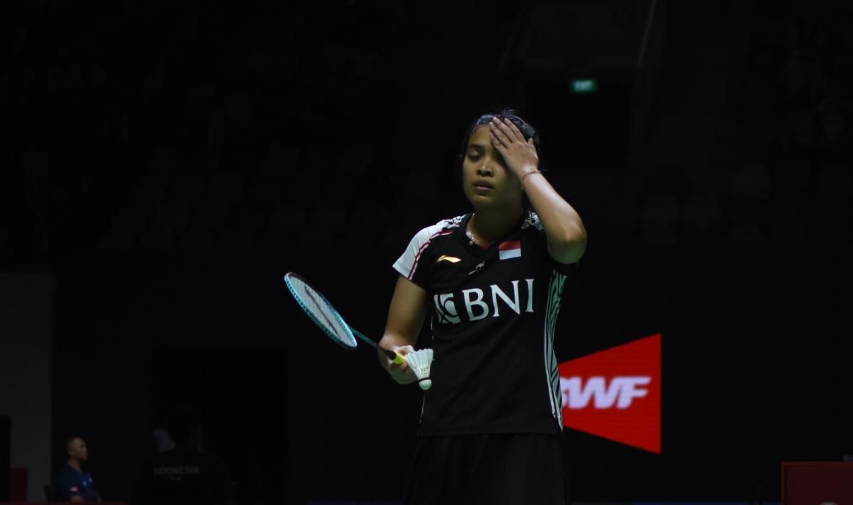 Saat viral curhatan Viktor Axelsen yang mengeluh belum terima hadiah uang juara Indonesia Open 2023, rupanya bintang bulutangkis Gregoria Mariska lebih tragis.