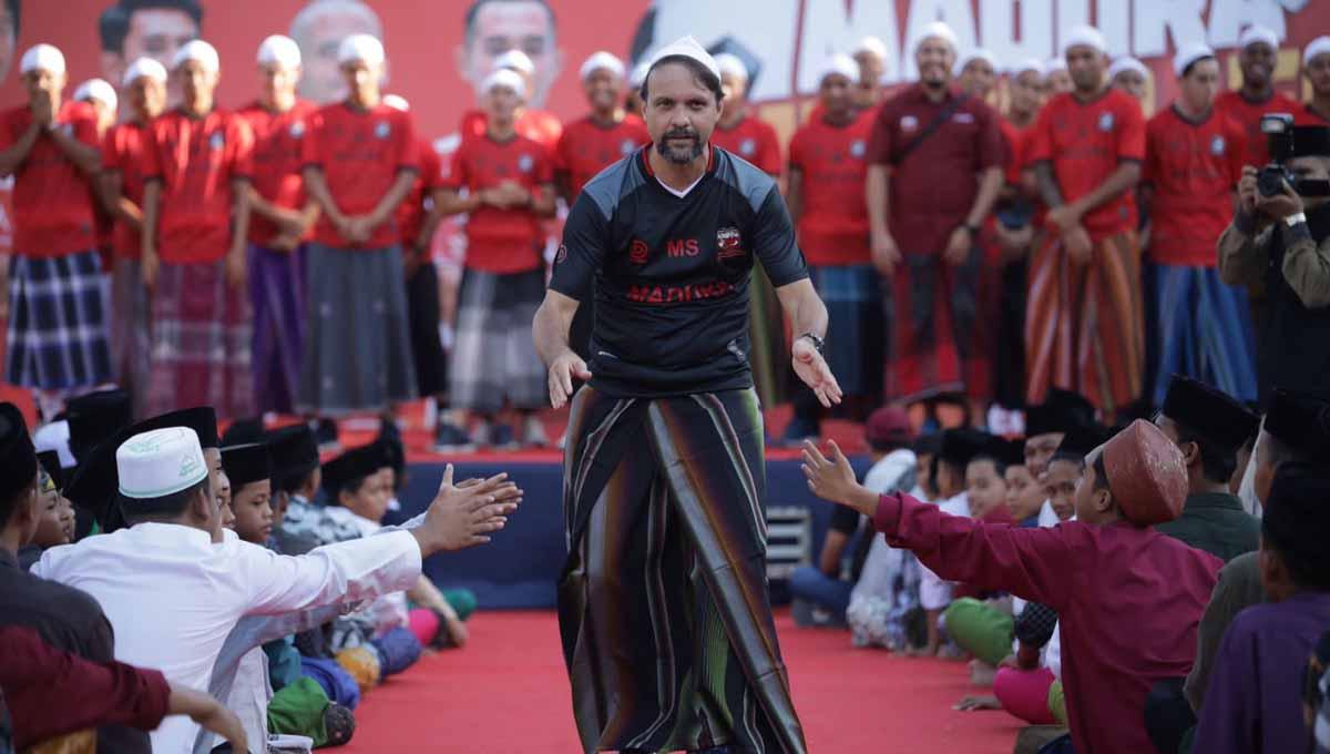 Madura United konsisten untuk menerapkan Brasil Connection dalam membangun skuat saat mengarungi kompetisi Liga 1 Indonesia musim 2023/2024.