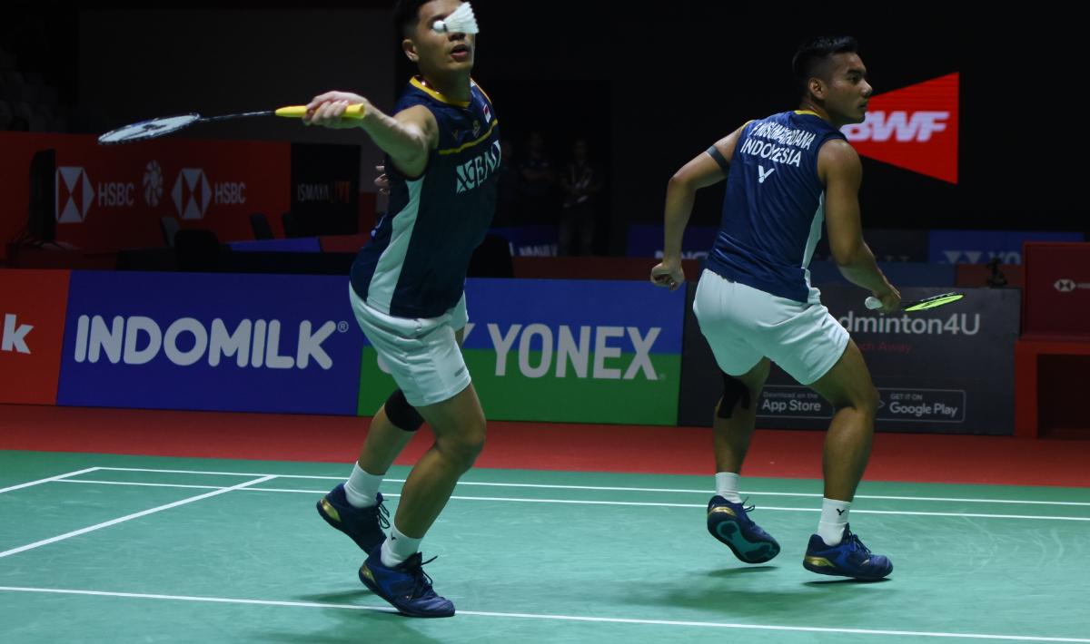 Sebelum Pramudya Kusumawardana/Yeremia Rambitan diisukan bakal bercerai di sektor ganda putra bulutangkis Indonesia, ada 5 eks pelatnas yang pernah lebih dulu. Foto: Herry Ibrahim/INDOSPORT