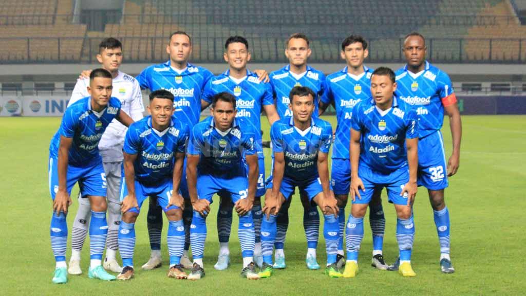 Starting eleven Persib saat uji coba dengan Dewa United.