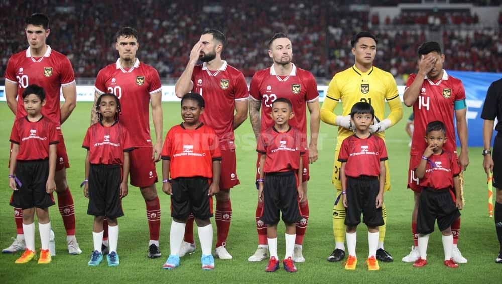 Skuat Timnas Indonesia saat melawan Argentina. (Foto: Herry Ibrahim/INDOSPORT)