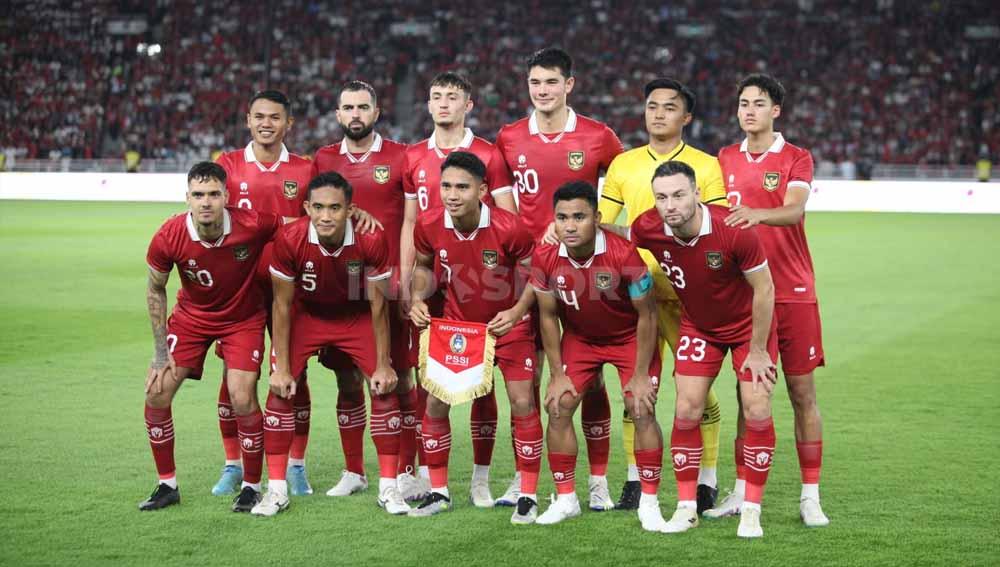 Skuat Timnas Indonesia saat melawan Argentina. (Foto: Herry Ibrahim/INDOSPORT)