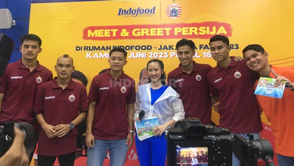 Acara Meet N Greet Persija di Rumah Indofood kegiatan Jakarta Fair Kemayoran, Kamis (22/06/23). (Foto: Serly Putri Jumbadi/INDOSPORT)