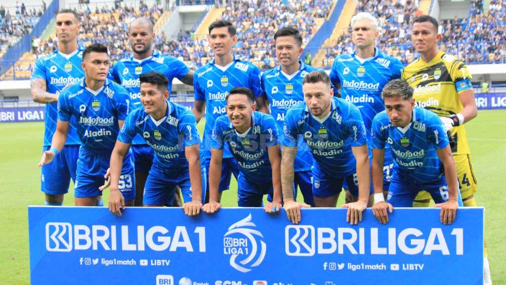 Starting eleven Persib saat menghadapi Madura United pada laga perdana Liga 1 2023/2024 di stadion GBLA, Minggu (02/07/23).